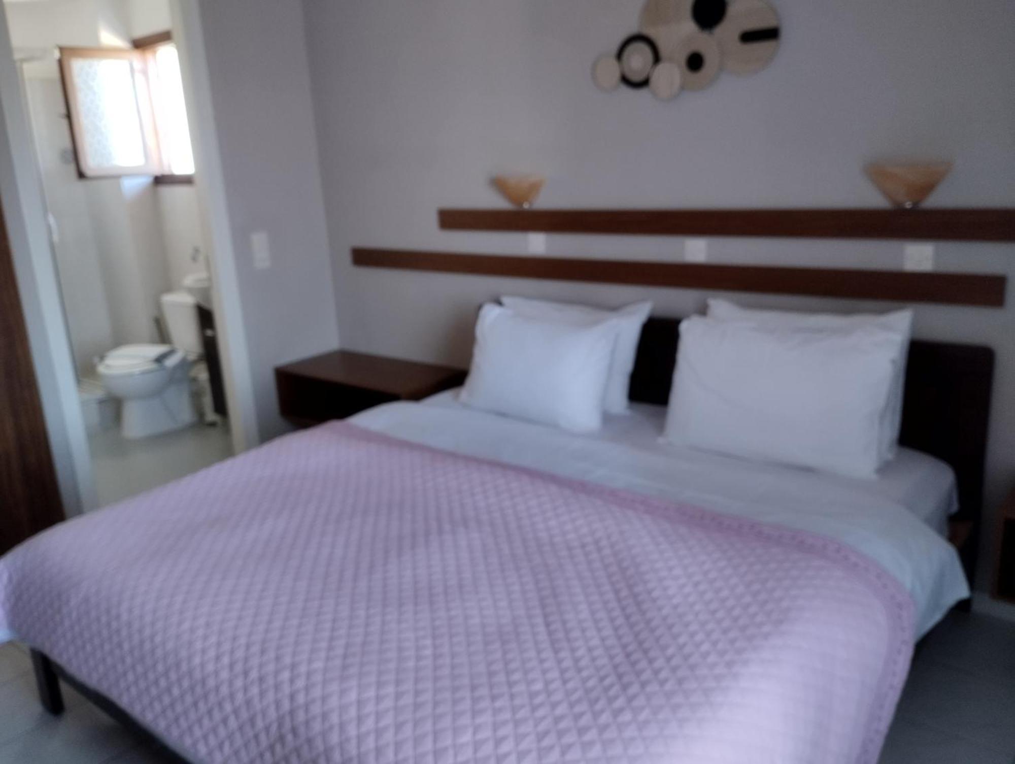 Miramare Hotell Pétra Eksteriør bilde
